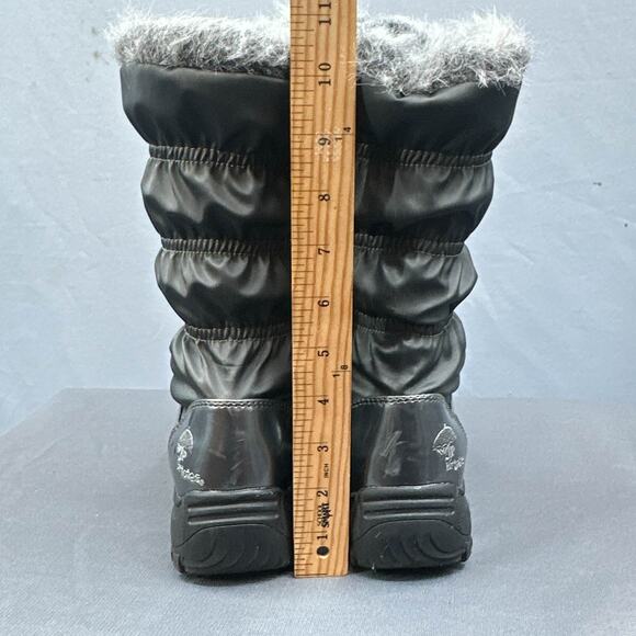Totes Rogan Winter Boot 7W Gray Shiny Faux Fur Y2K School Snow Puffy Streetwear - Picture 13 of 15